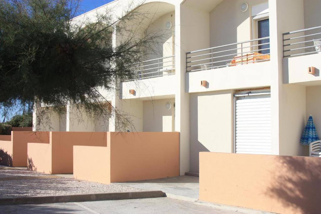 Les Stoechades Aparthotel Ιέρ Δωμάτιο φωτογραφία